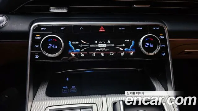 Genesis GV80 2.5T Бензин AWD — Фото автомобиля 18