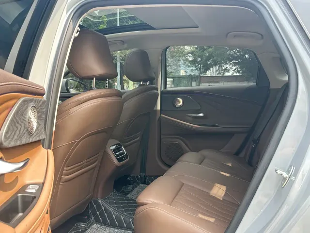 Chery Arrizo 8 — Фото автомобиля 30