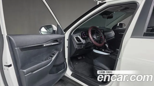 Kia Seltos Новый Seltos Бензин 2.0 2WD — Фото автомобиля 10