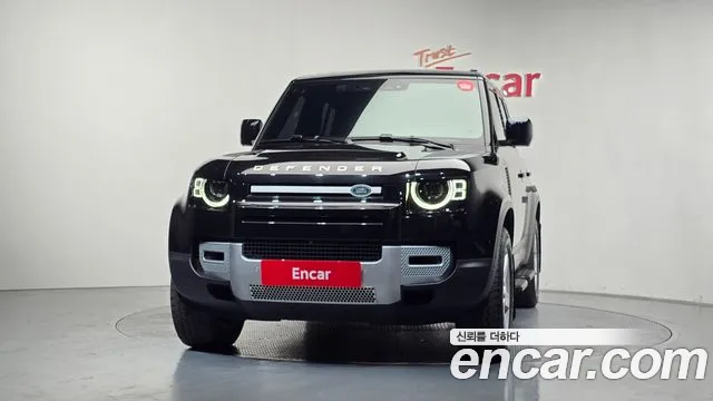 Land Rover Defender — Фото автомобиля 3