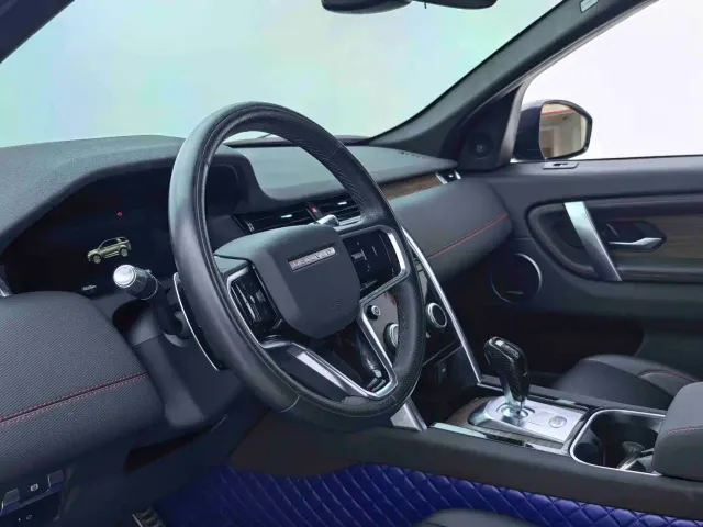 Land Rover Discovery Sport — Фото автомобиля 6