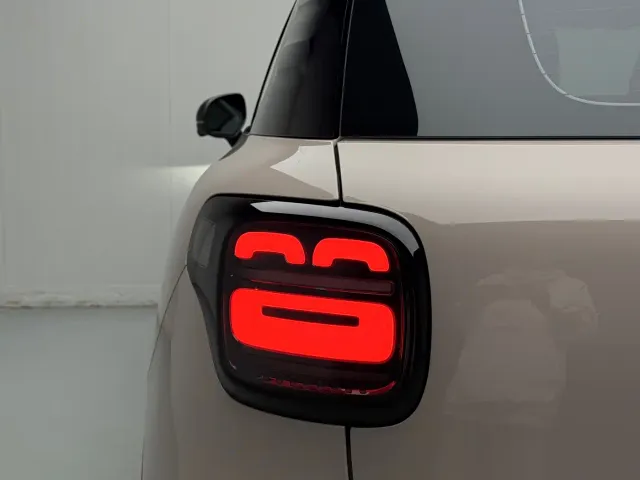 Leapmotor A10 — Фото автомобиля 17