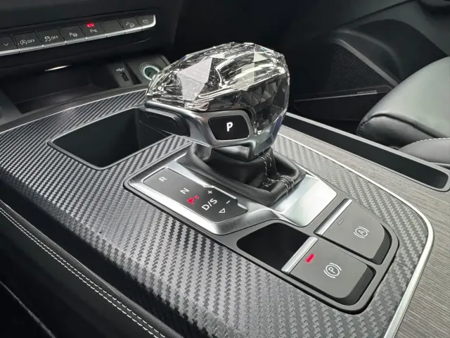 Audi Q5L — Фото автомобиля 17