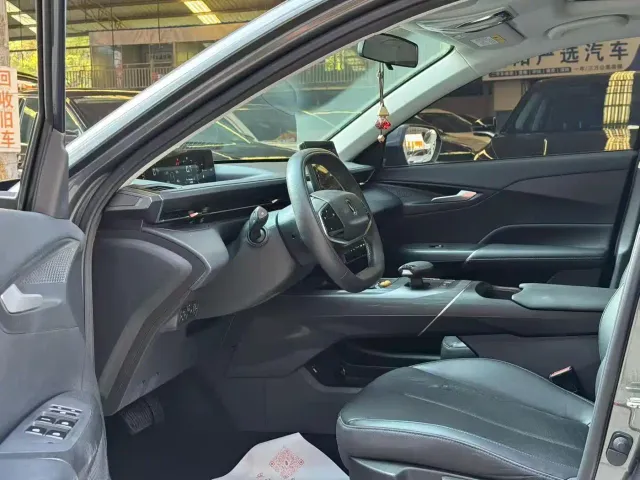 Changan Lamore — Фото автомобиля 6