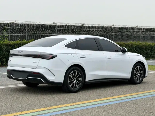 BYD Seal 06 — Фото автомобиля 5