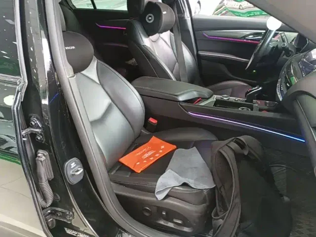 Cadillac CT5 — Фото автомобиля 24
