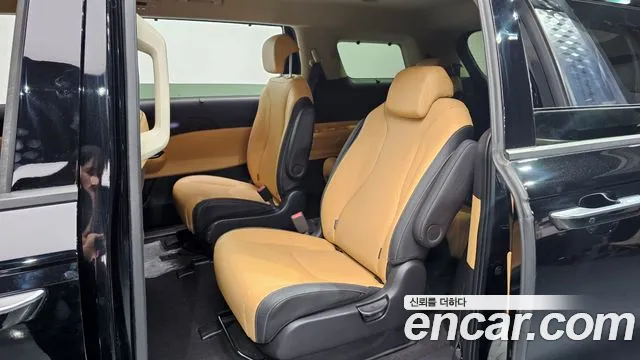 Kia Canival Carnival 4 поколение Дизель 9 мест Signature — Фото автомобиля 11