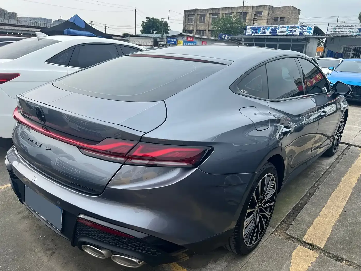 MG MG7 2025 1.5T 300 DCT Luxury Edition — Фото автомобиля 17