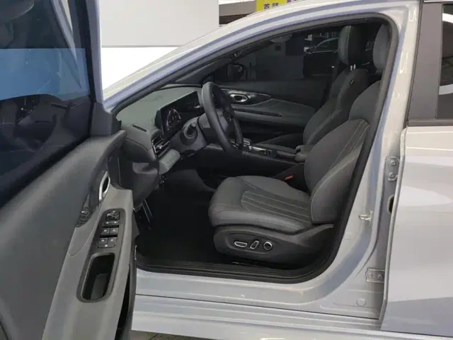 GAC Trumpchi Emkoo — Фото автомобиля 9