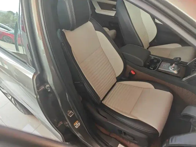 Land Rover Discovery Sport — Фото автомобиля 24