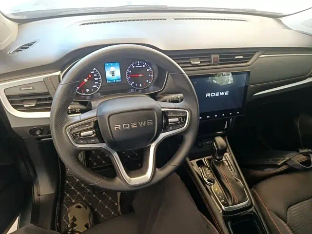 Roewe RX3 — Фото автомобиля 9