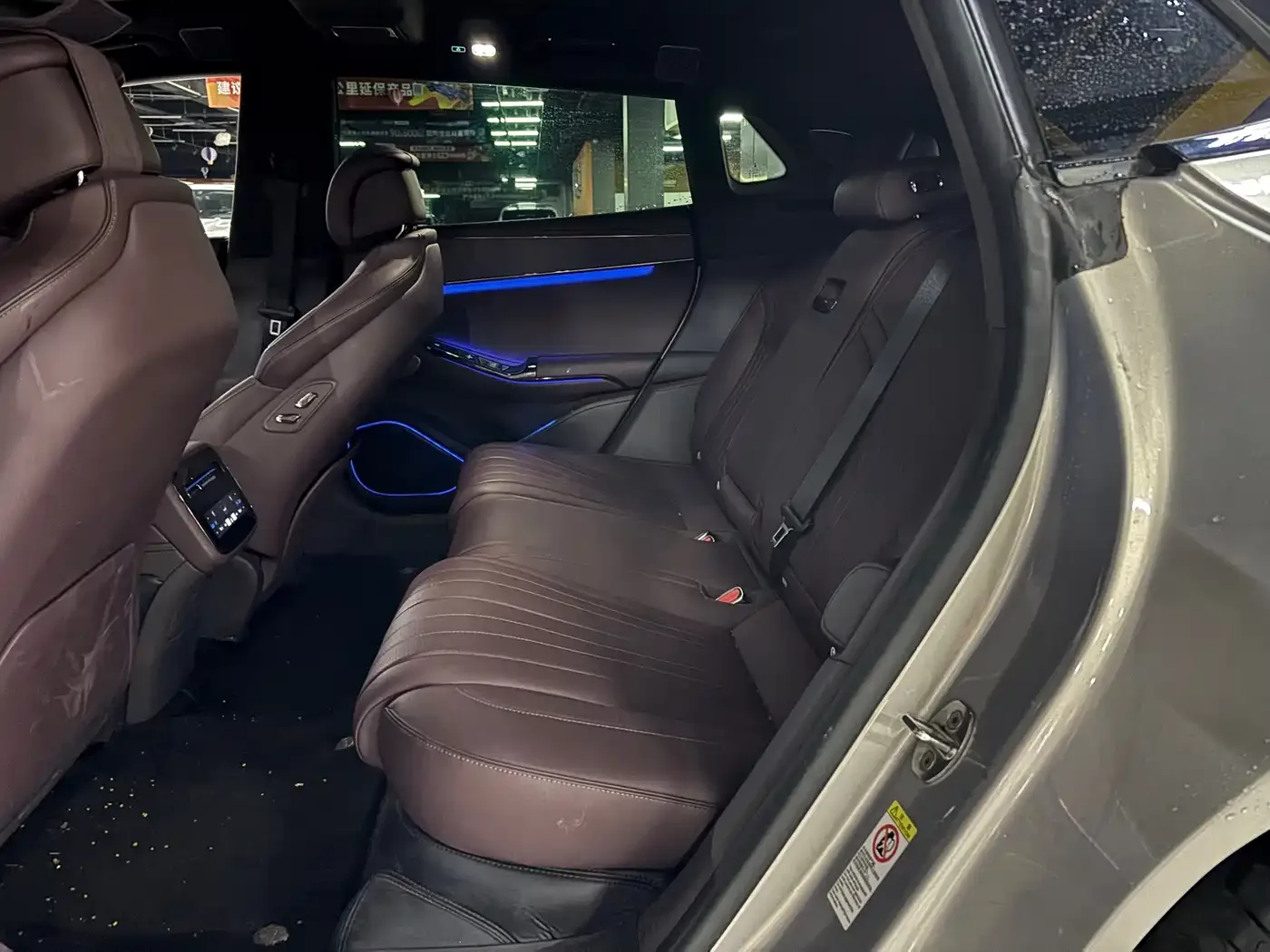 Denza Denza Z9GT 2024 1100 AWD Ultra Launch Edition — Фото автомобиля 5