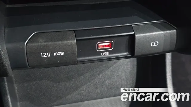 Kia Niro Niro Plus Earth — Фото автомобиля 13