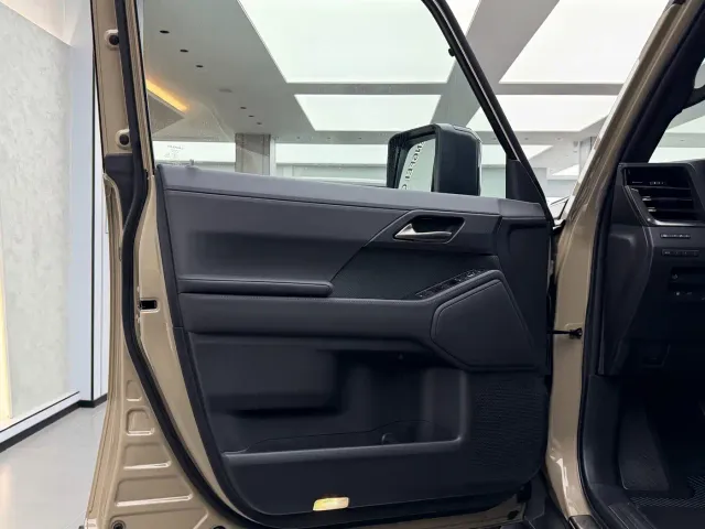 Lexus GX — Фото автомобиля 17