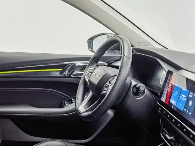 Roewe i5 — Фото автомобиля 22