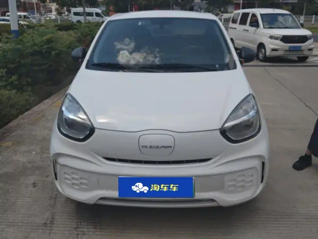 Roewe Clever — Фото автомобиля 2