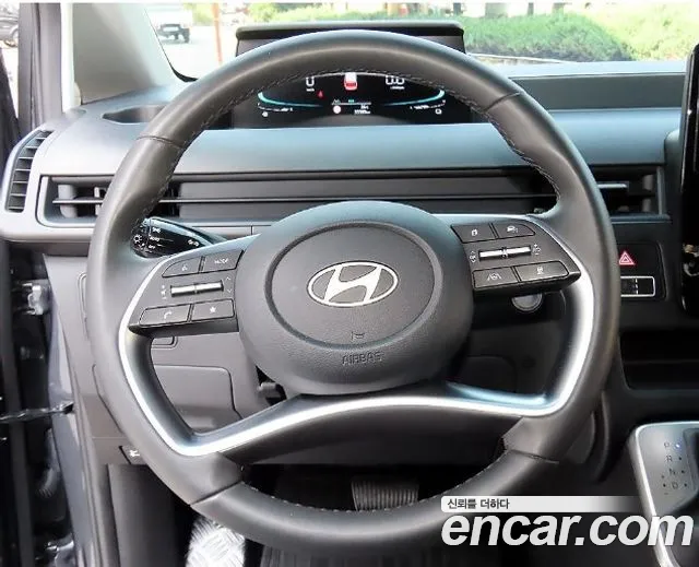 Hyundai Staria — Фото автомобиля 10