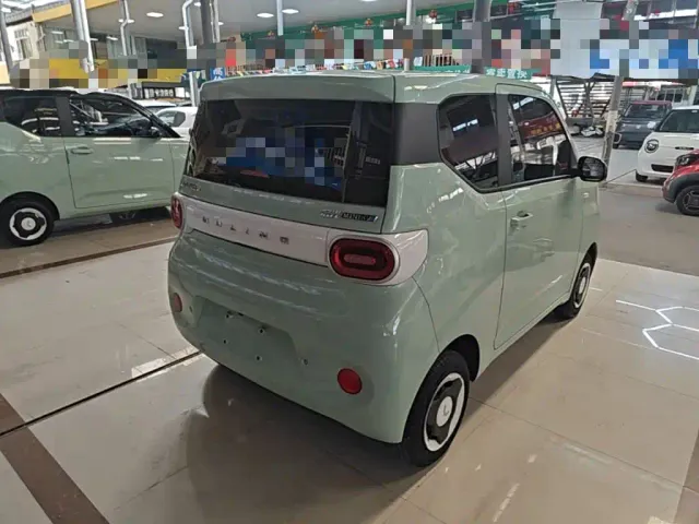 Wuling Hongguang Mini EV — Фото автомобиля 6