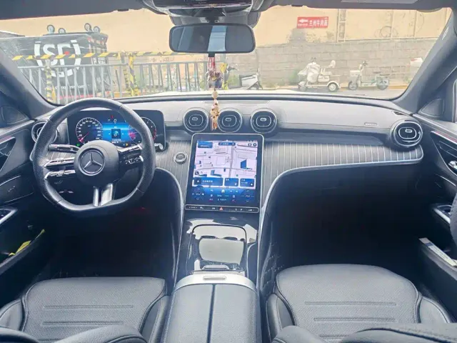 Mercedes-Benz C-Class — Фото автомобиля 10