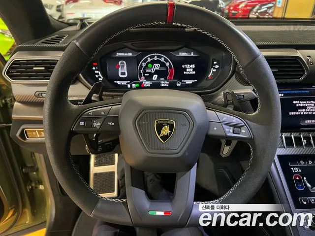 Lamborghini Urus — Фото автомобиля 9