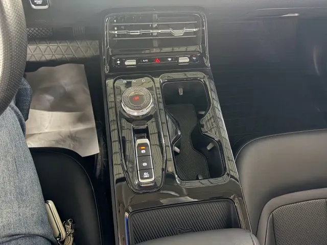 Wuling Starlight — Фото автомобиля 12
