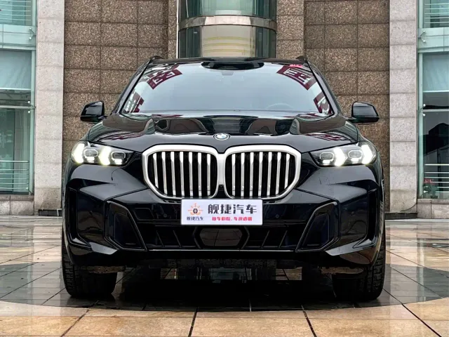 BMW X5 — Фото автомобиля 2