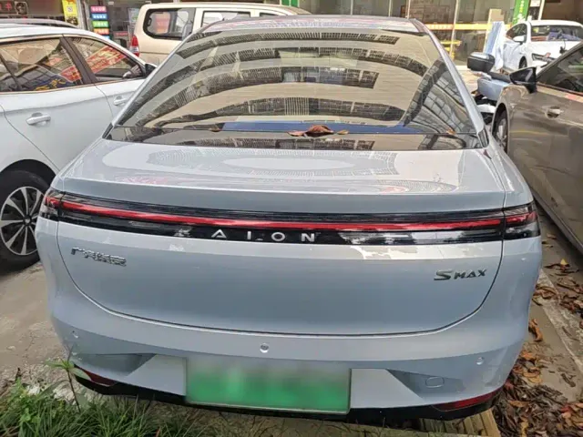 Aion AION S MAX 2024 70 Stellar Edition 54.6kWh — Фото автомобиля 5