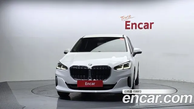BMW 2 Series U06 — Фото автомобиля 3