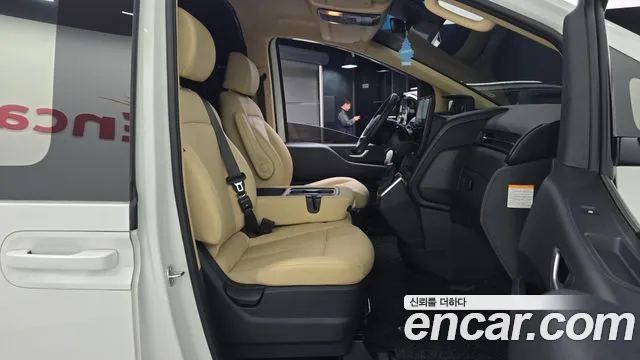 Hyundai Staria — Фото автомобиля 16