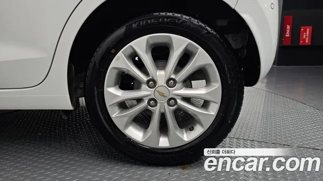 Chevrolet Spark The New — Фото автомобиля 6