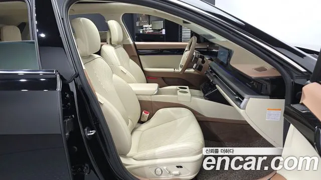 Hyundai Grandeur GN7 — Фото автомобиля 16