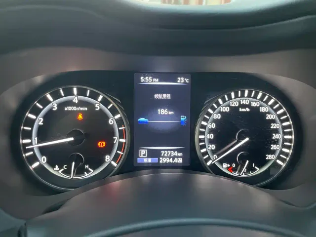 Infiniti Q50L — Фото автомобиля 10