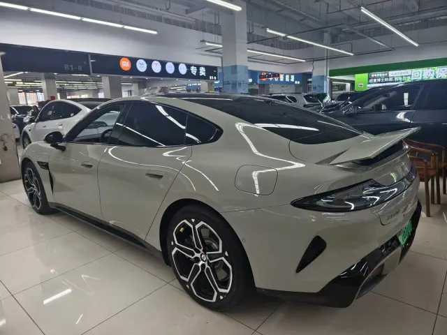 Xiaomi SU7 — Фото автомобиля 4