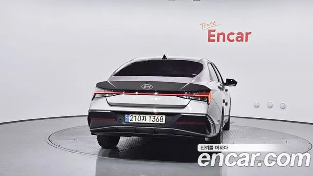 Hyundai AVANTE Новый Avante (CN7) — Фото автомобиля 4