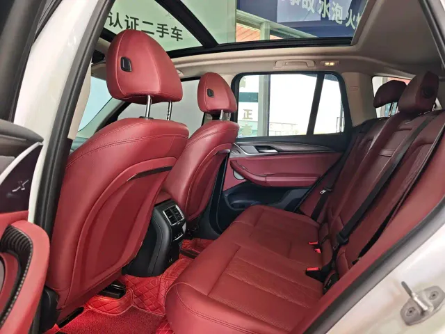BMW X3 — Фото автомобиля 13