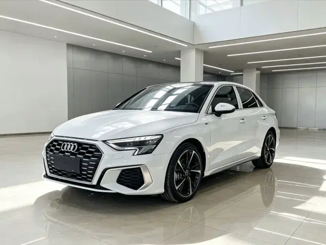Фотография автомобиля — Audi A3