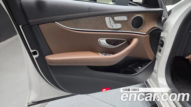 Mercedes-Benz E-Class W213 — Фото автомобиля 13