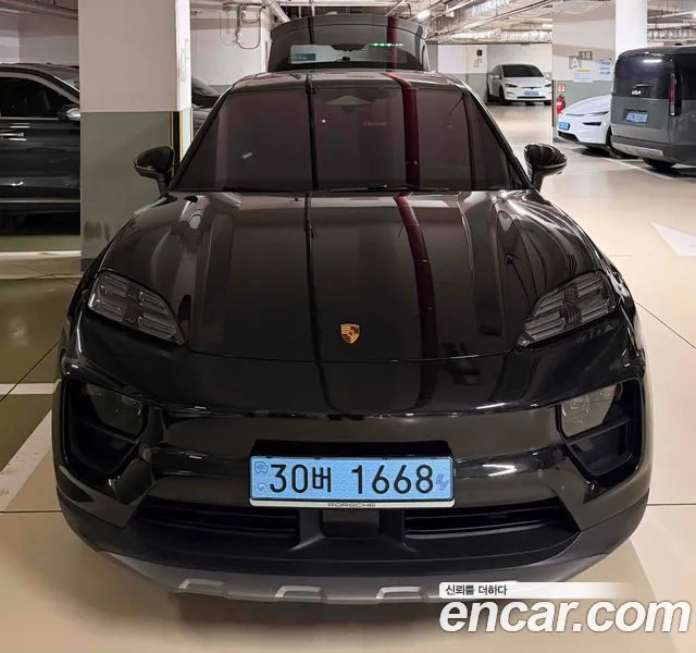 Porsche Macan — Фото автомобиля 2