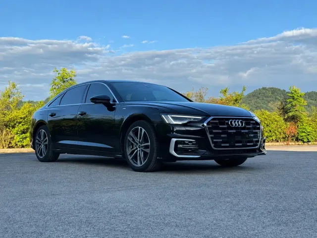 Audi A6L — Фото автомобиля 3
