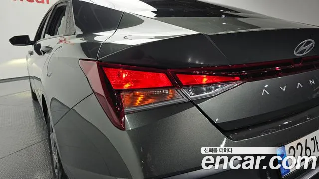 Hyundai AVANTE Новый Avante (CN7) — Фото автомобиля 23