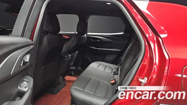 ChevroletGMDaewoo Trailblazer Новый Trailblazer 1.3 Turbo 2WD — Фото автомобиля 13