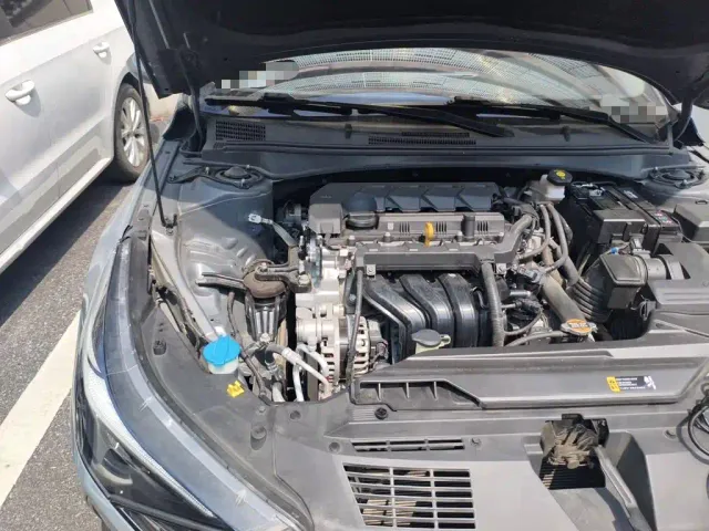 Hyundai Elantra — Фото автомобиля 20