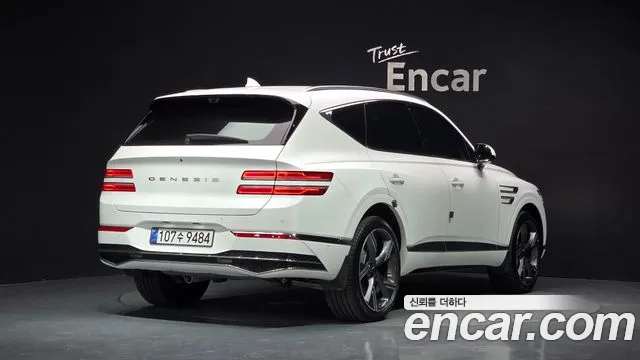 Genesis GV80 — Фото автомобиля 2