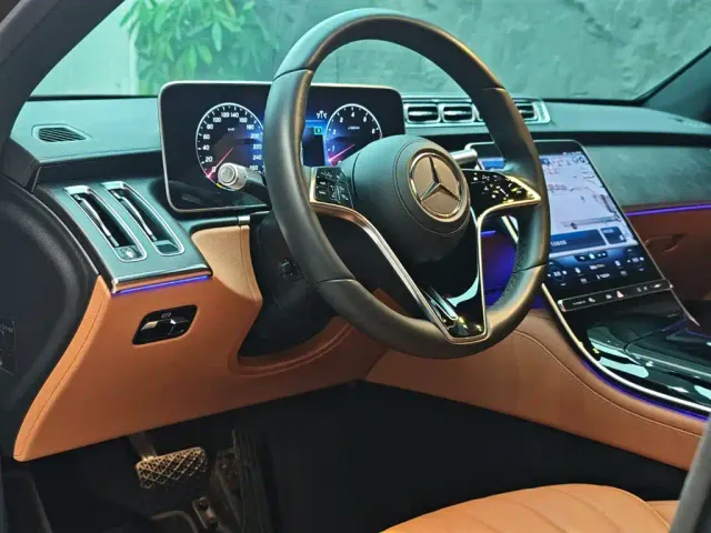 Mercedes-Benz S-Class — Фото автомобиля 7