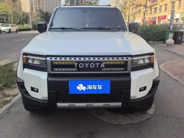 Toyota Prado — Фото автомобиля 2