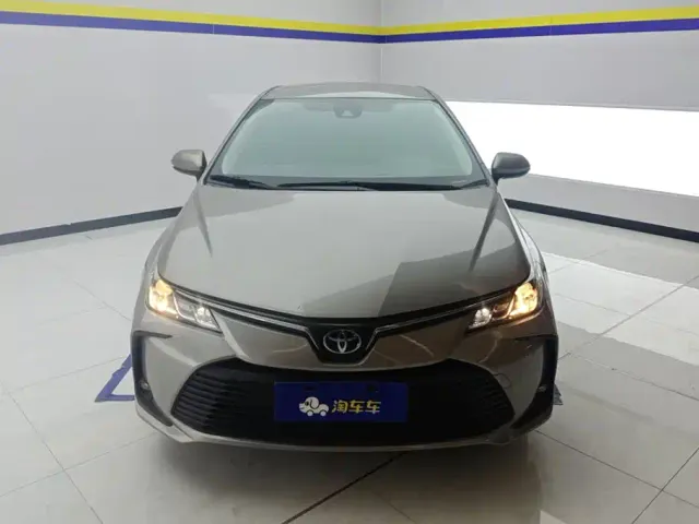 Toyota Corolla — Фото автомобиля 2