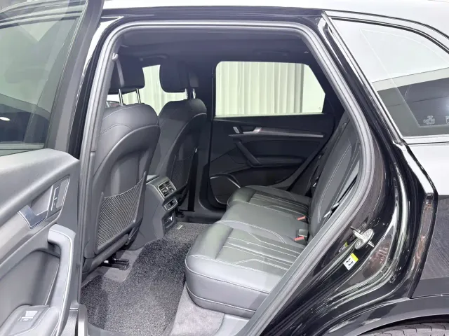 Audi Q5L — Фото автомобиля 13