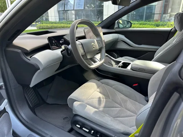 Nio ET5 Touring — Фото автомобиля 4