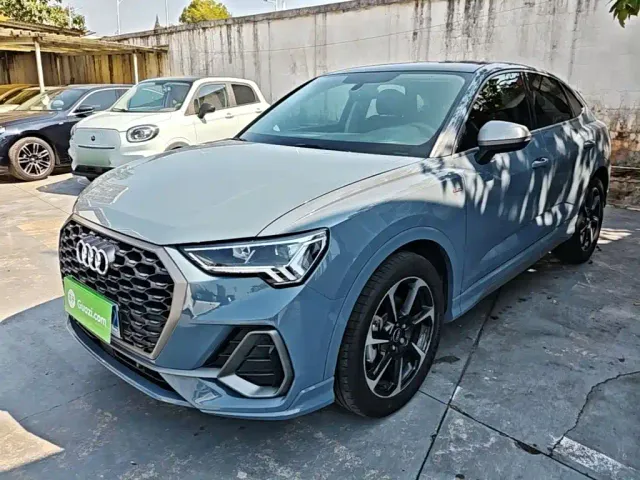 Фотография автомобиля — Audi Q3 Sportback