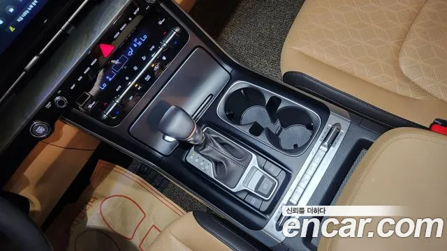 Kia Canival Carnival 4 поколение Дизель 9 мест Prestige — Фото автомобиля 17